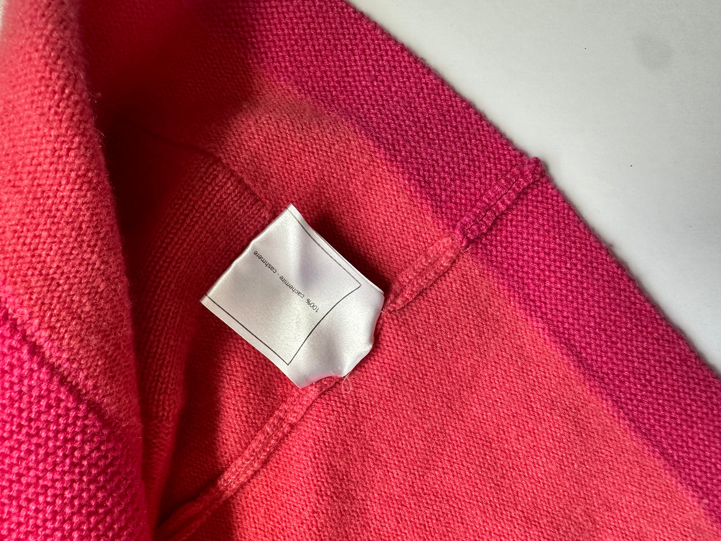 Spring 07 Chanel Cashmere Cardigan - M