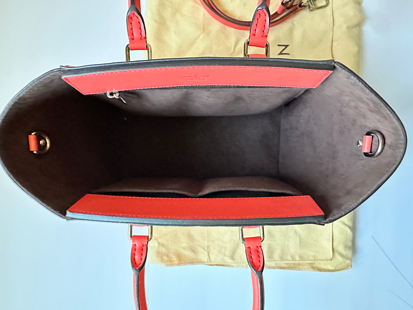 Louis Vuitton Epi Leather Phenix PM Bag