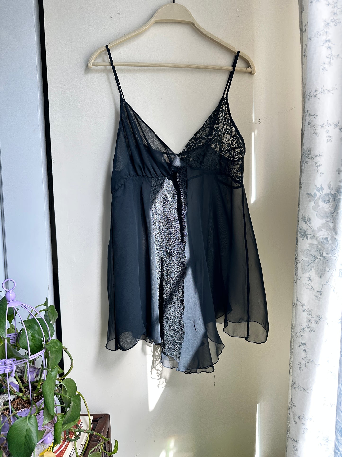 Vintage Black Lace Sheer Top - M