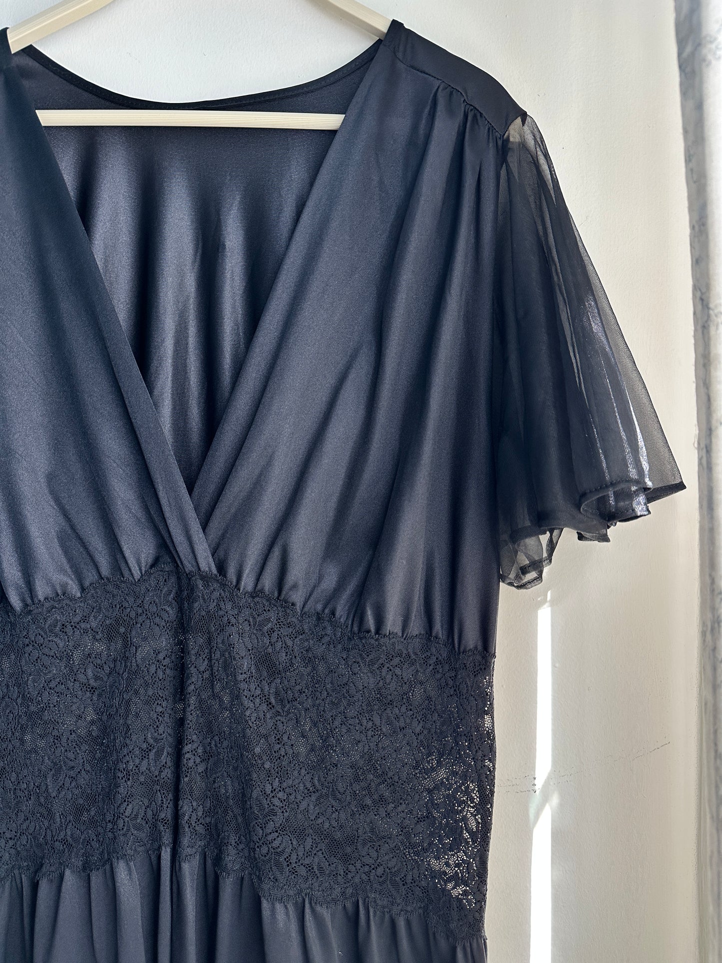 Vintage Black Lace Flutter Sleeve Maxi - L/XL