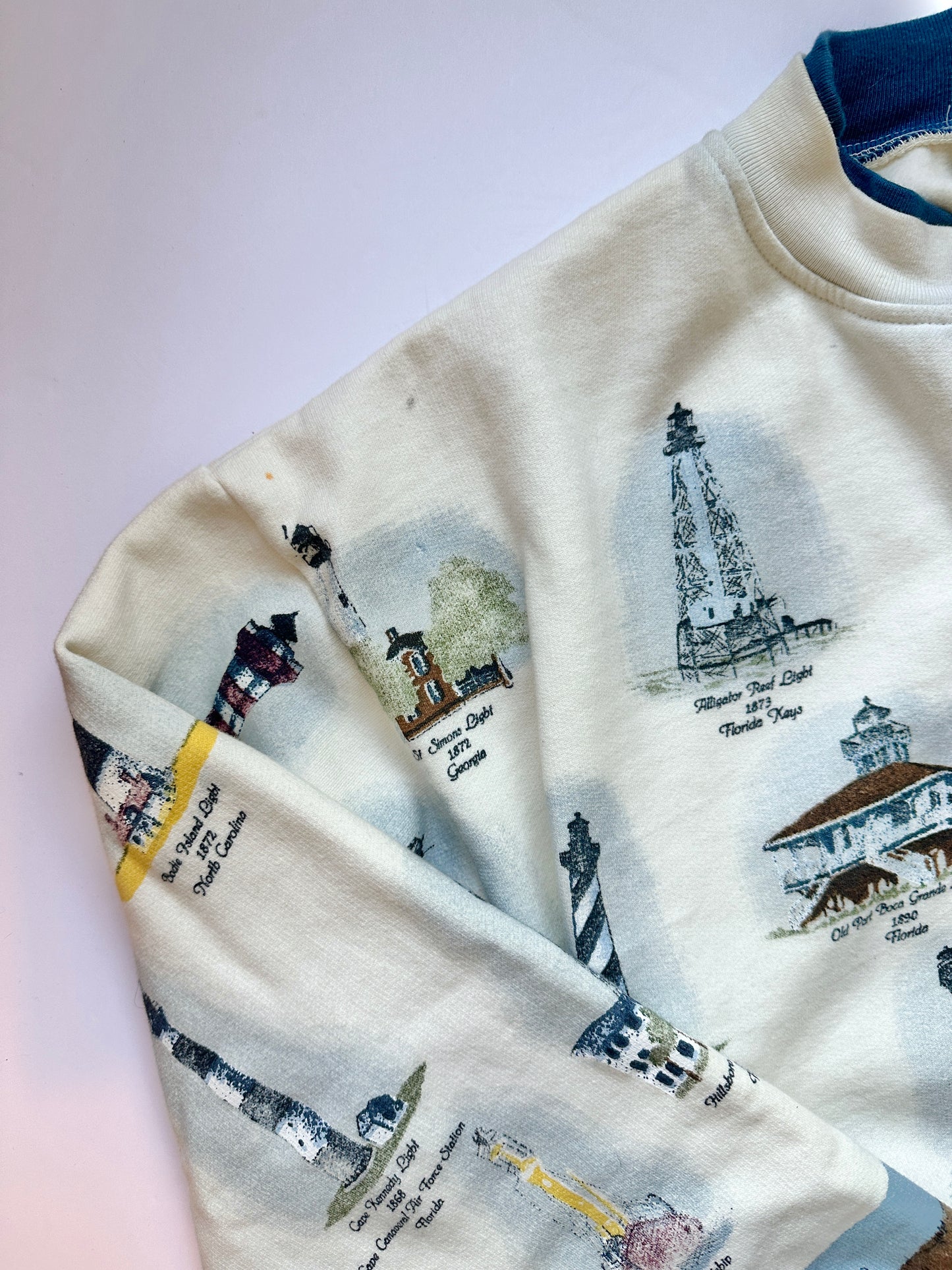 Vintage Lighthouse Sweater - L