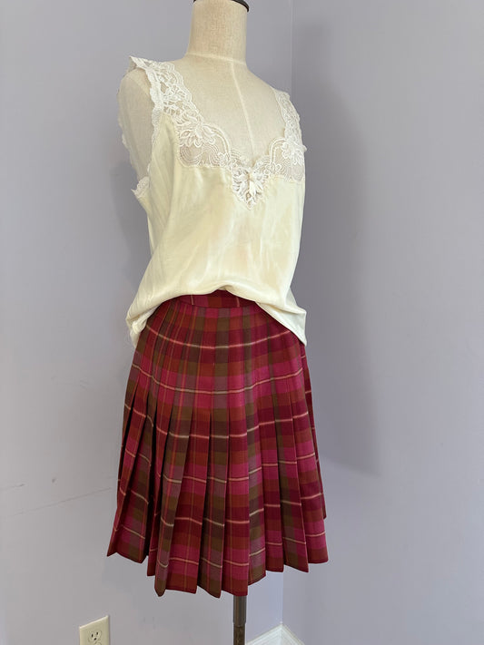 Red Plaid Wool Pleated Skirt sz. 8