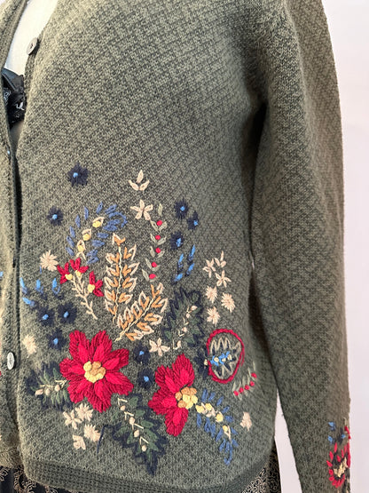 Green Knit Embroidered Granny Sweater Cardigan sz. M
